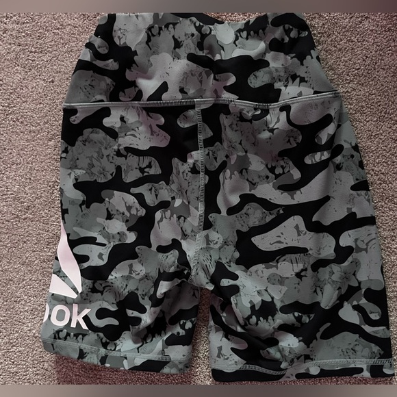 Reebok biker shorts - Picture 4 of 6